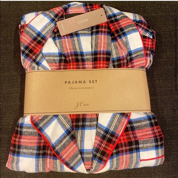 🌸 J. Crew flannel pajama set in white-out plaid - Picture 3 of 5